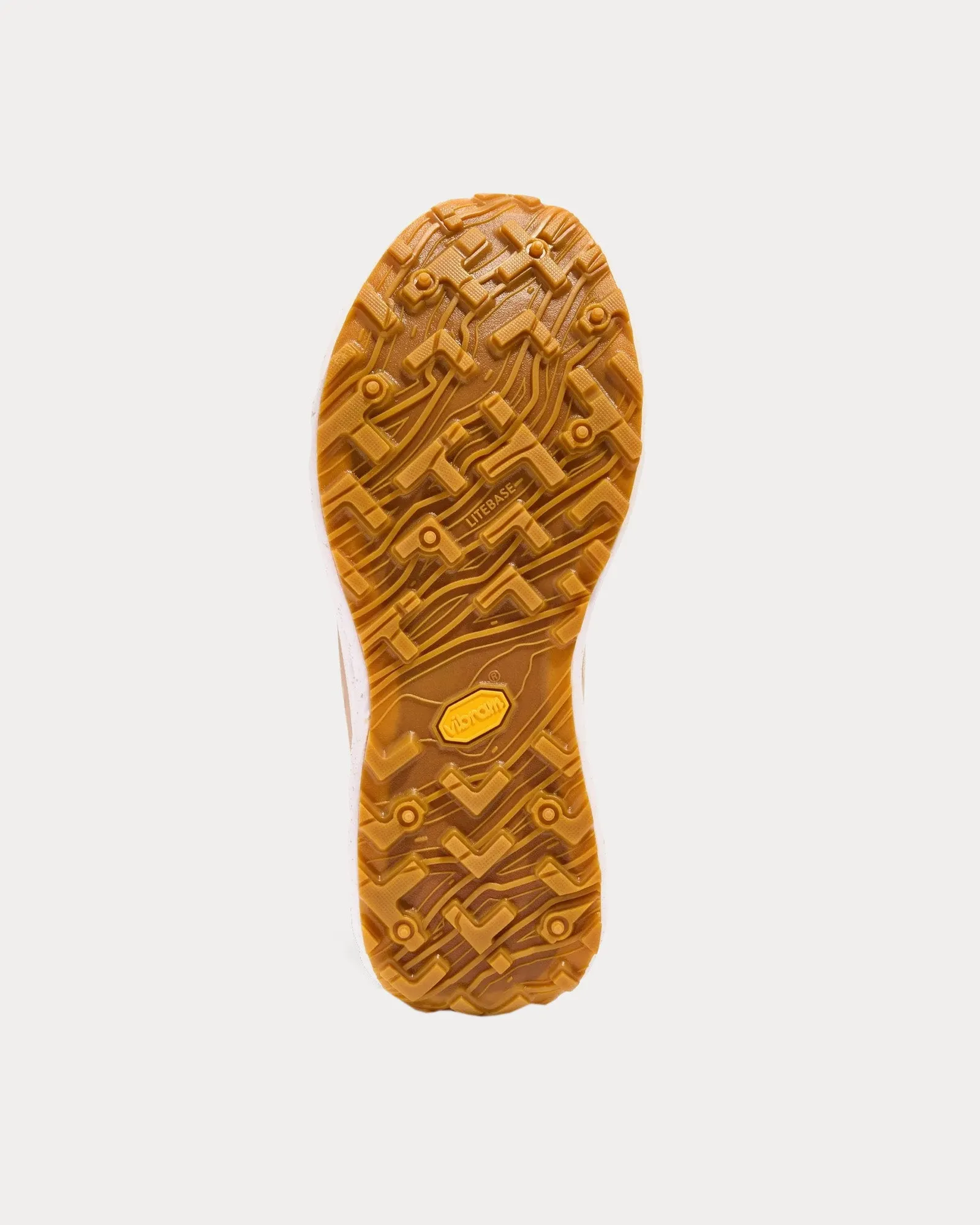 002 Sand Running Shoes