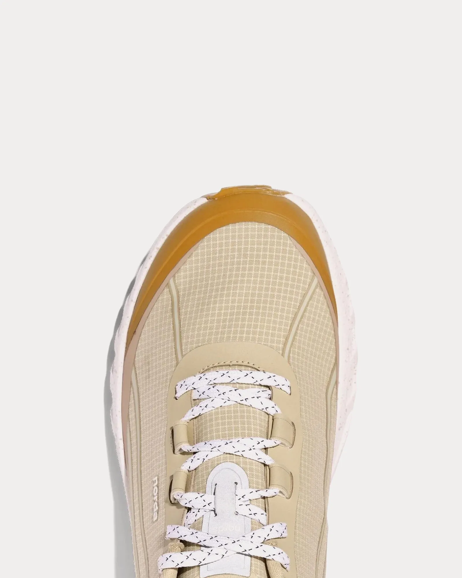 002 Sand Running Shoes