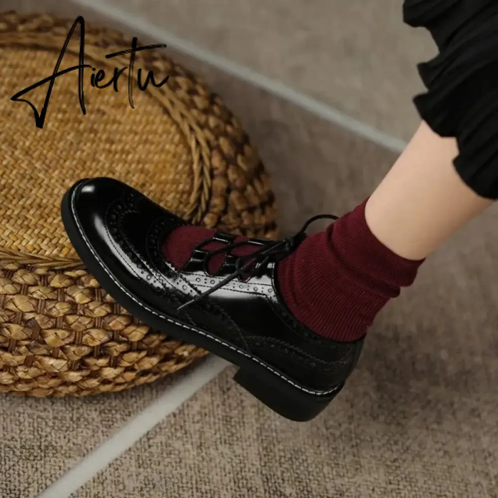 Aiertu Shoes Women Split leather Shoes for Women Spring/Autumn Women Loafers Summer Brogues Vintage Lace-up Shoes Women Pumps