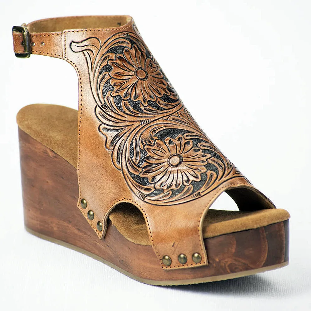 American Darling ADFT106 Hand tooled carved genuine leather sandal footwear flip flop
