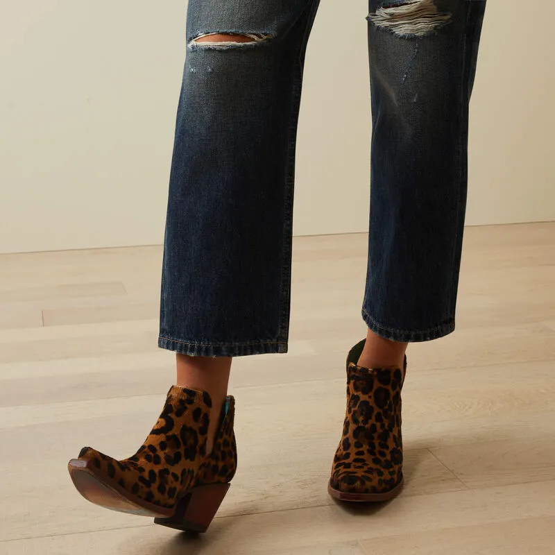 Ariat Ultra High Rise Tomboy Straight in Bora Bora Wash #5148