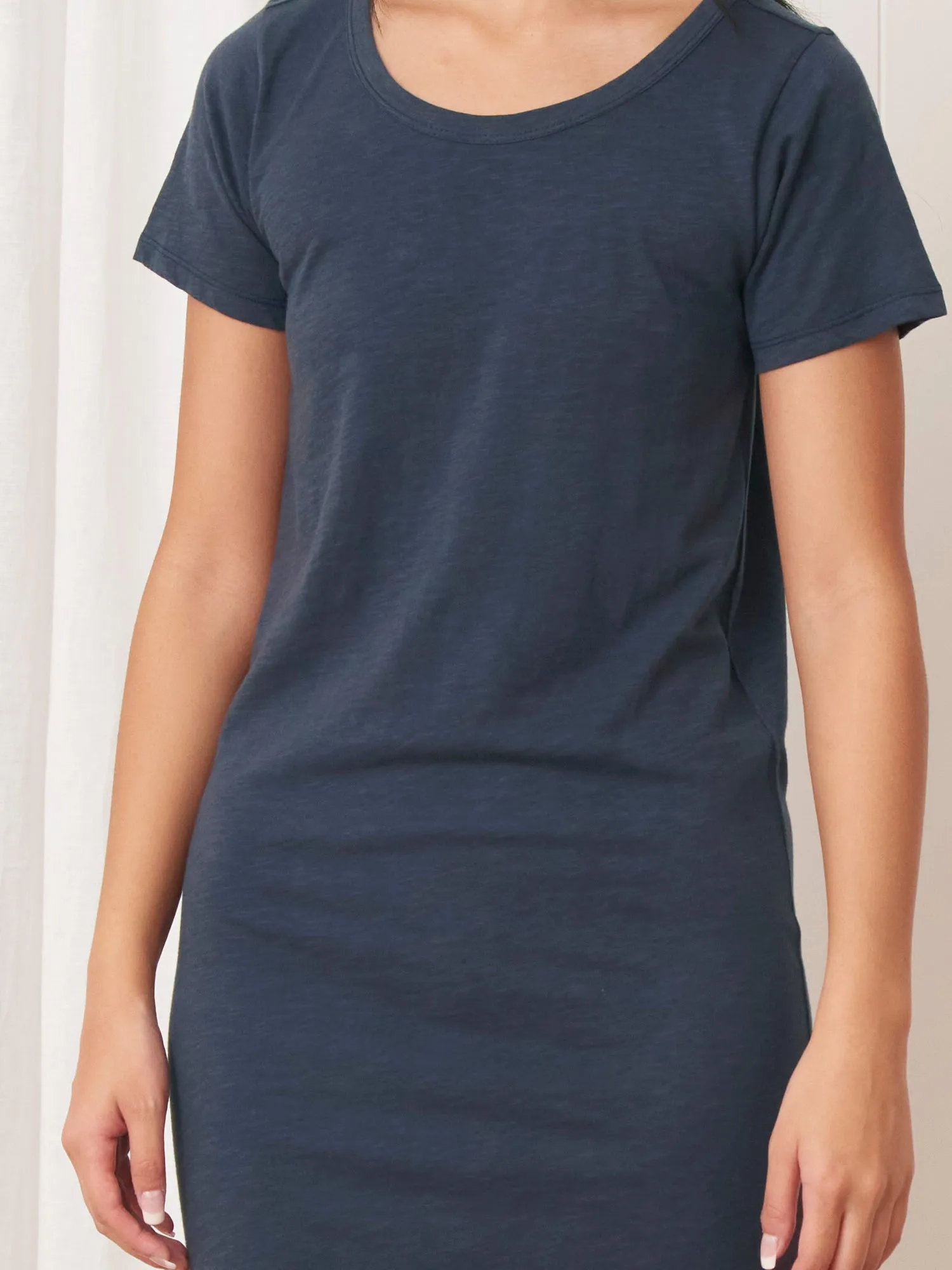 Billie Tee Shirt Dress in Navy