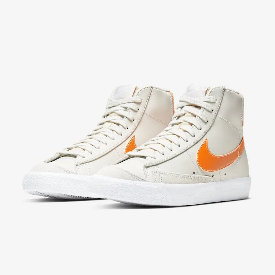 Blazer Mid ’77 Vintage (Light Bone   Total Orange)