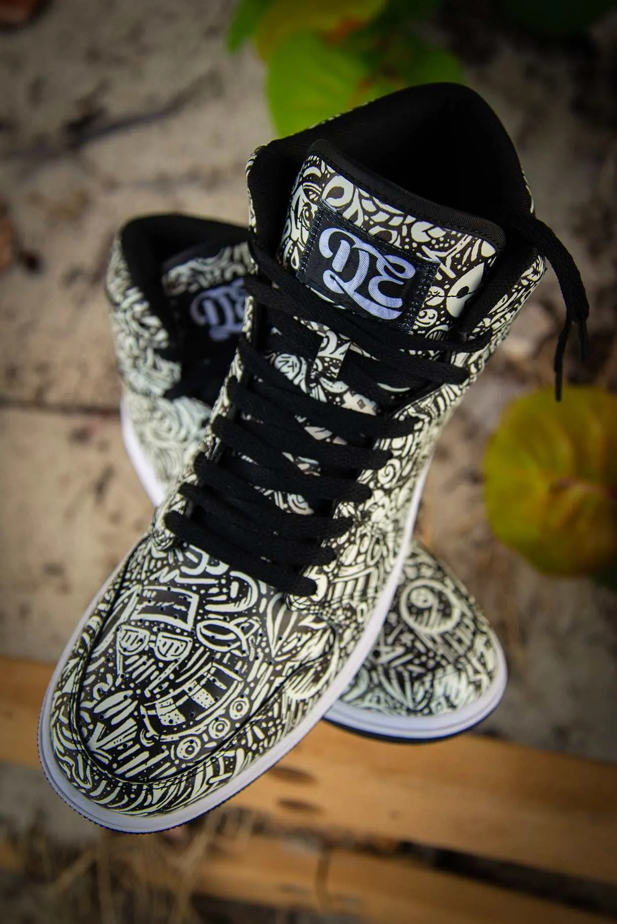 Devious Doodle Pattern Old School Mens High Top Sneakers