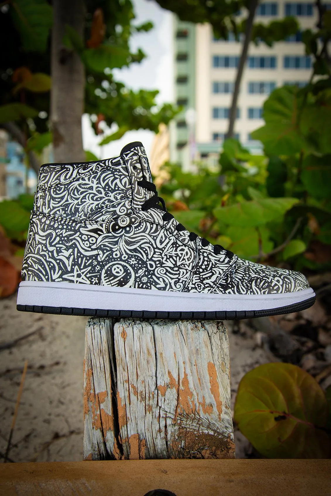 Devious Doodle Pattern Old School Mens High Top Sneakers