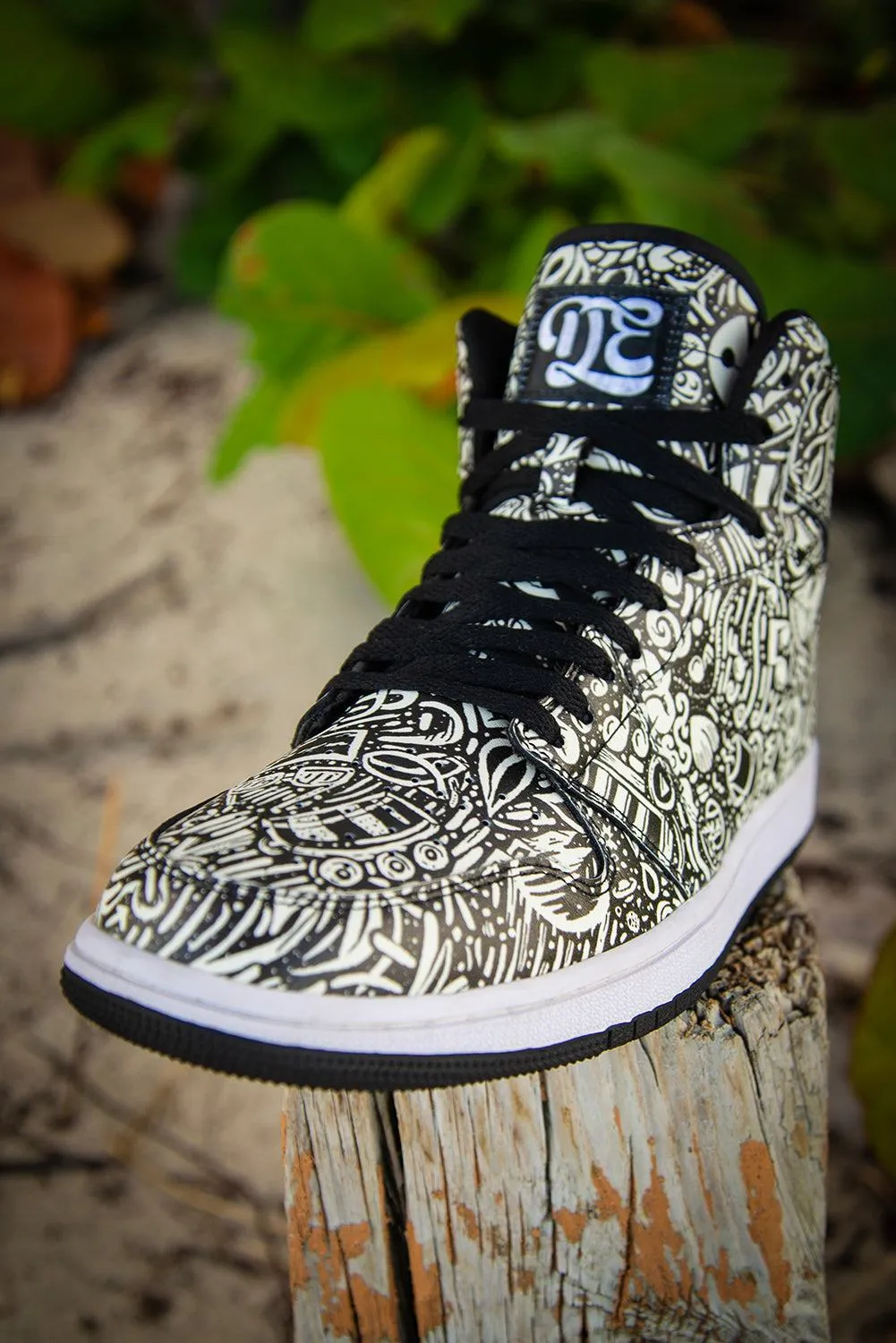 Devious Doodle Pattern Old School Mens High Top Sneakers