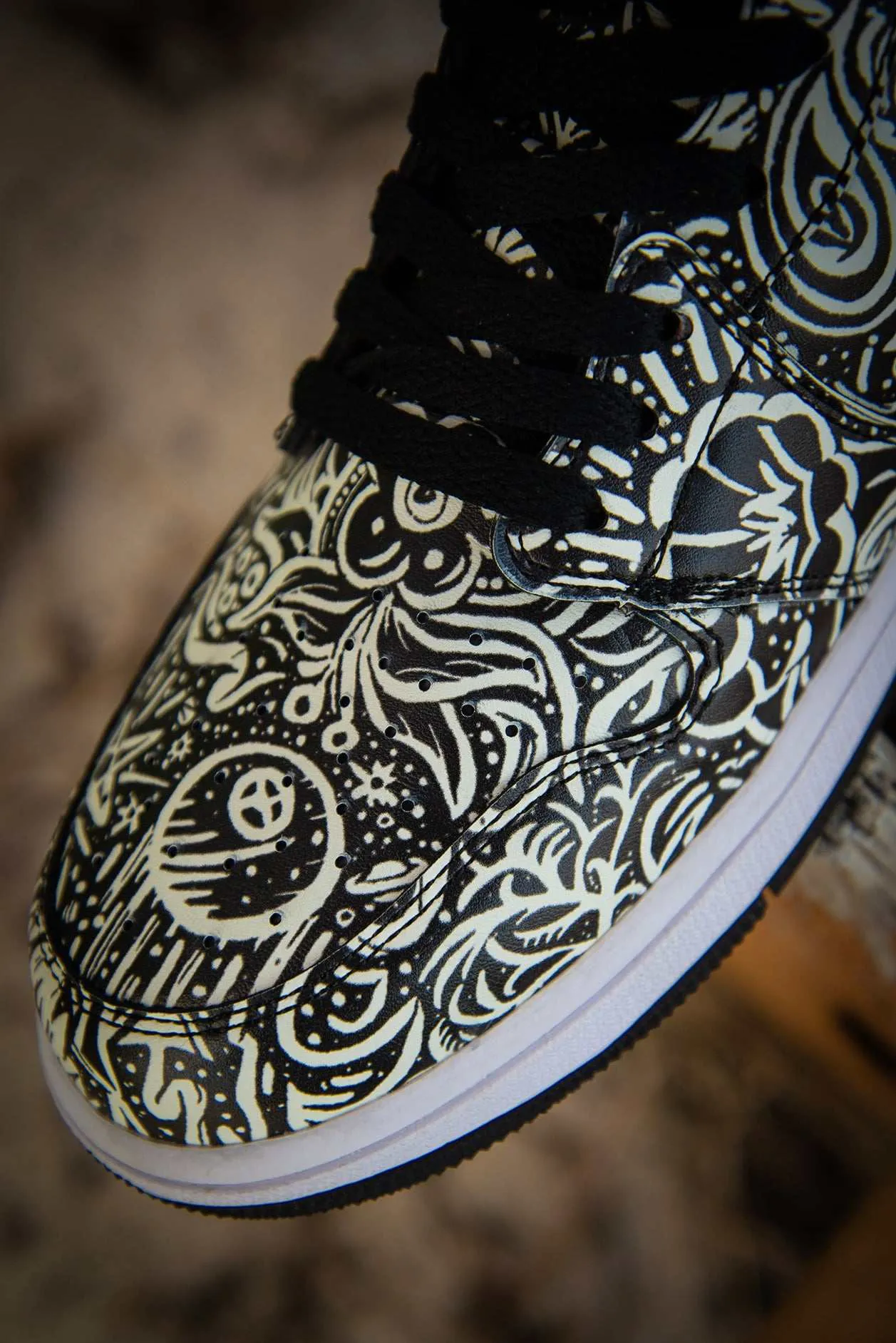 Devious Doodle Pattern Old School Mens High Top Sneakers