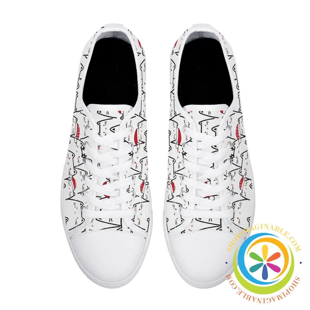 Holiday Cats Ladies Low Top Canvas Shoes