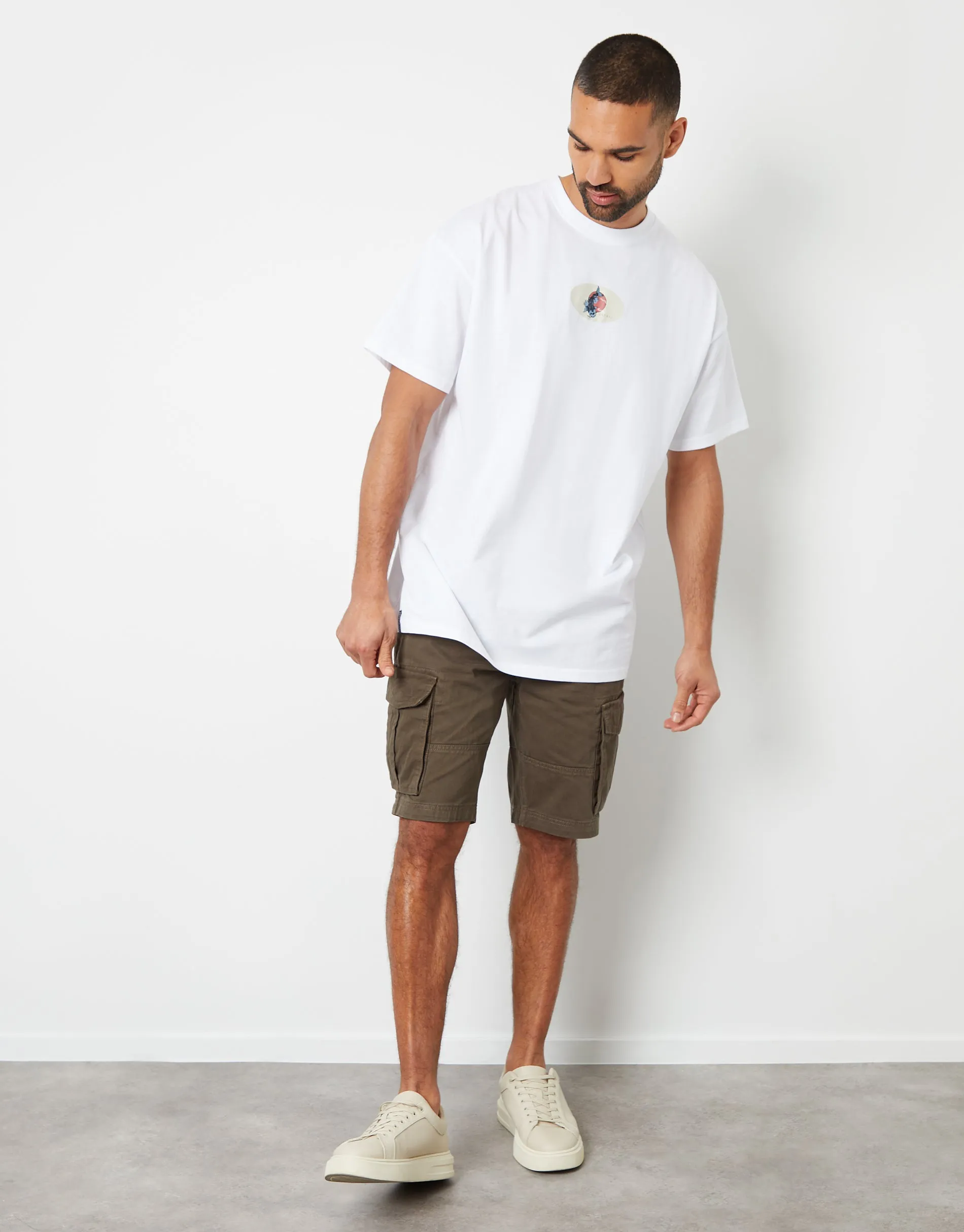 Men's White Koi Fish Graphic Print Oversized T-Shirt