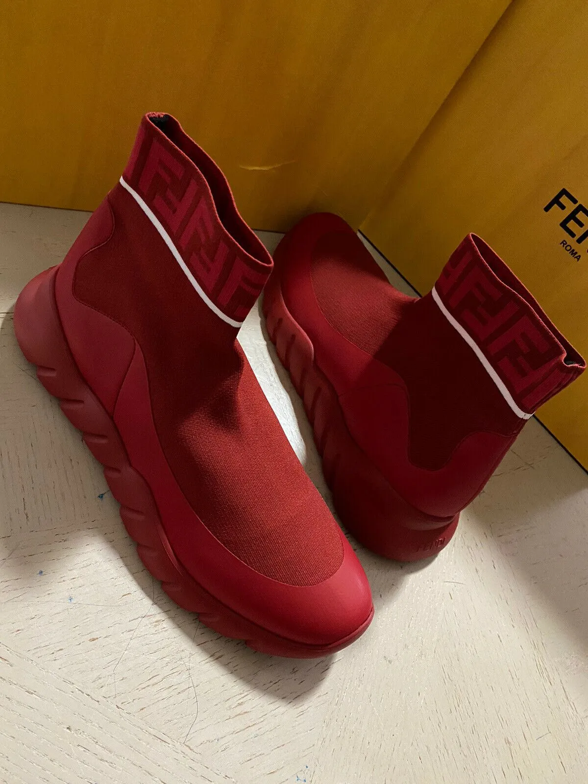 New $850 Fendi Men Logo Sock Runners  Sneakers Shoes Red 10 US/43 Eu Italy