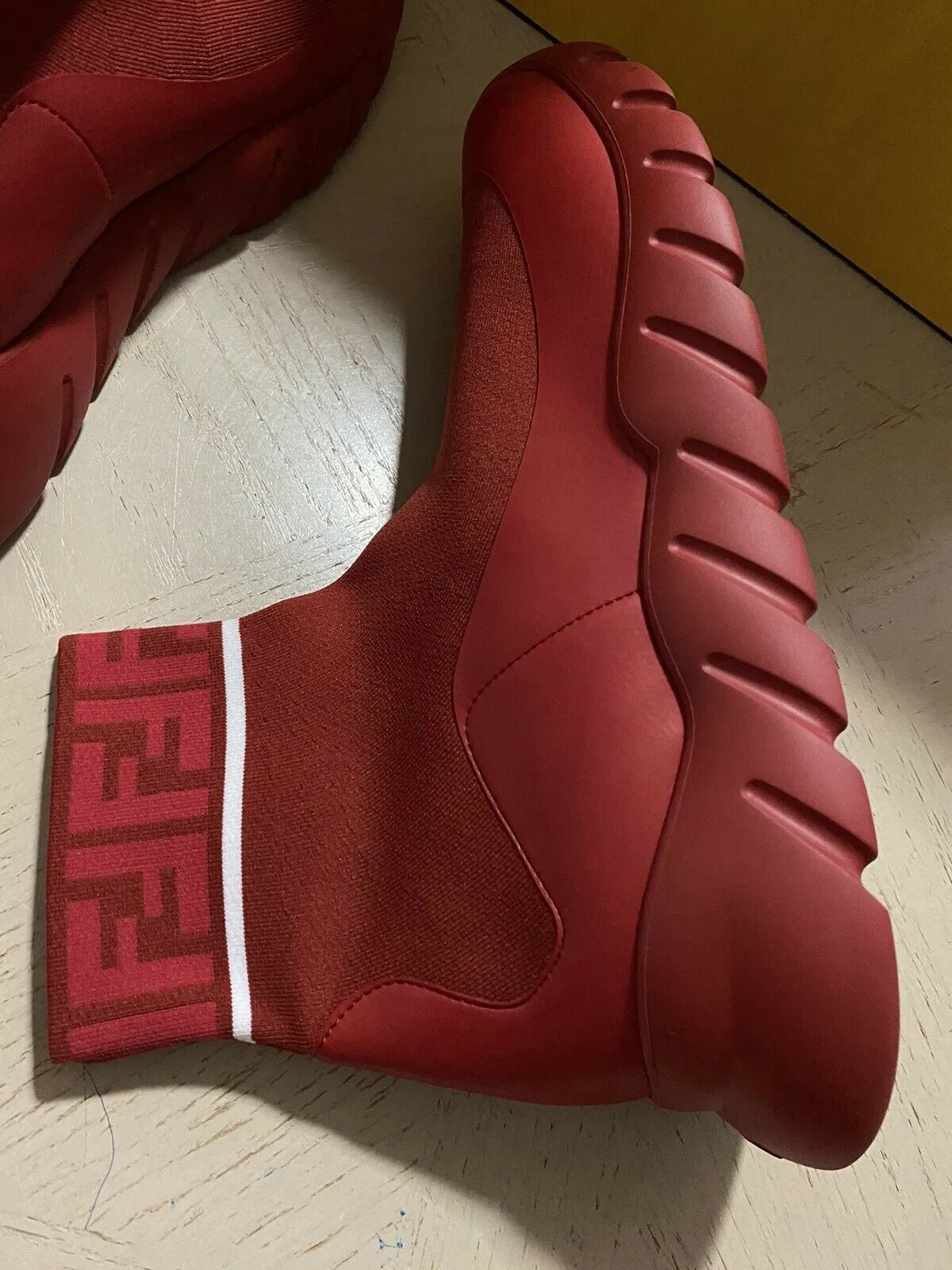 New $850 Fendi Men Logo Sock Runners  Sneakers Shoes Red 10 US/43 Eu Italy