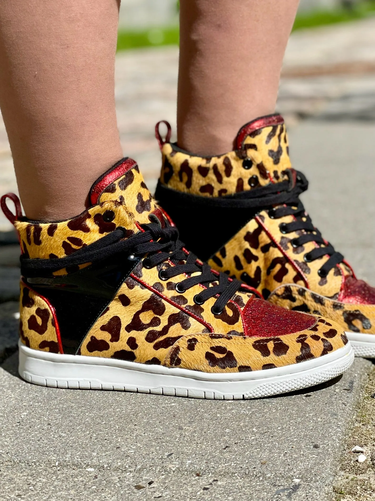Noemi Hi - Small imperfections!