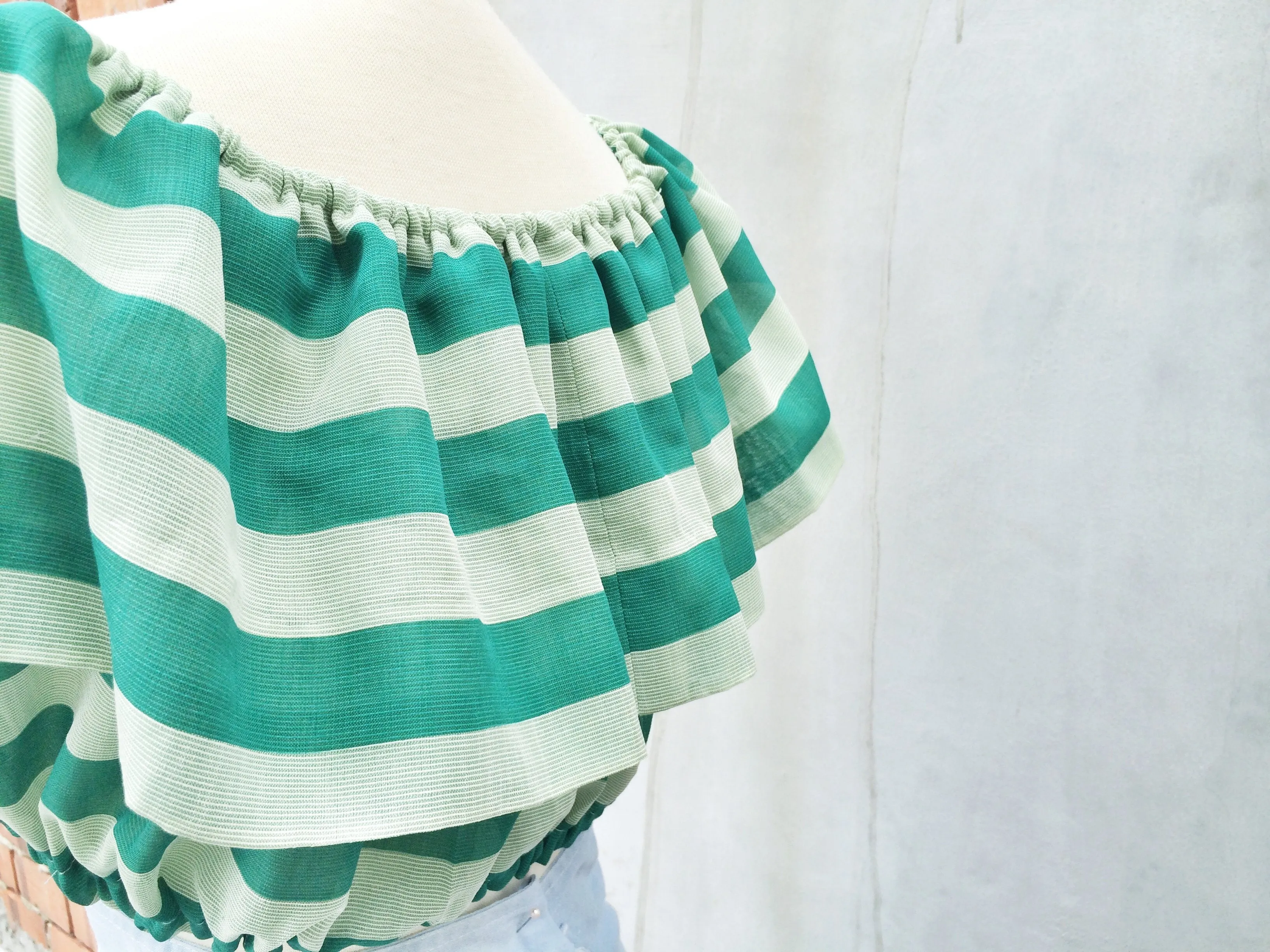 Spring Fling | Retro 60s sexy cropped swing top