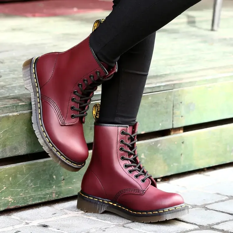 Stylish 4-Inch Height-Increasing Unisex Leather Boots for Comfort and Versatility