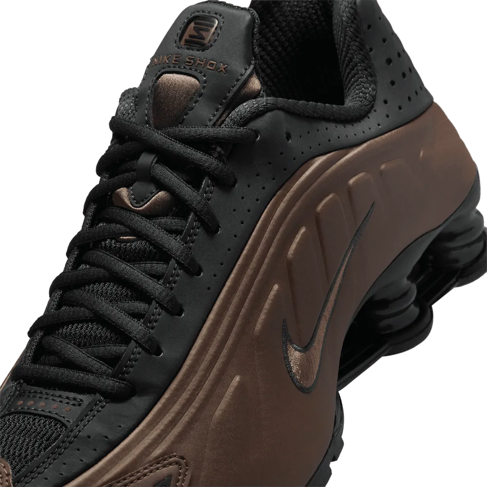 W Shox R4 'Off Noir Ironstone'