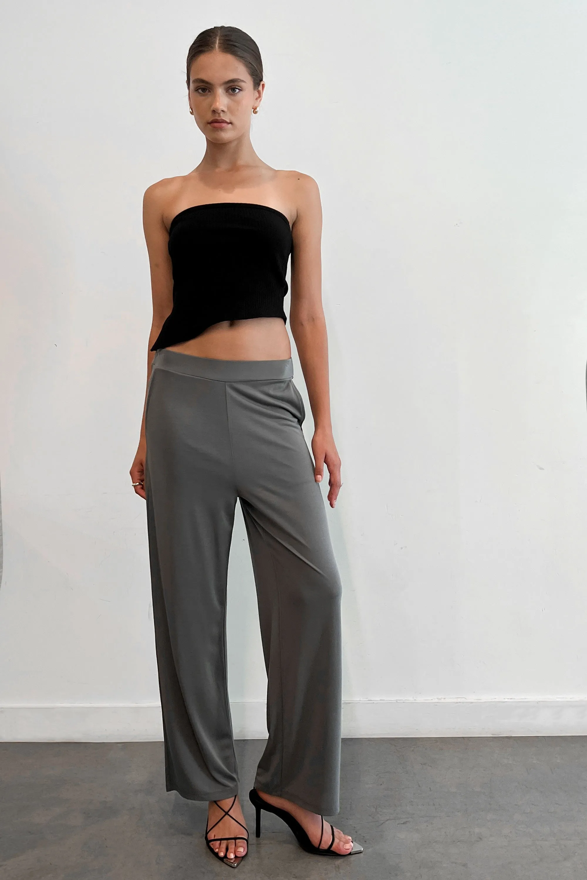 WIDE LEG KNIT PANT