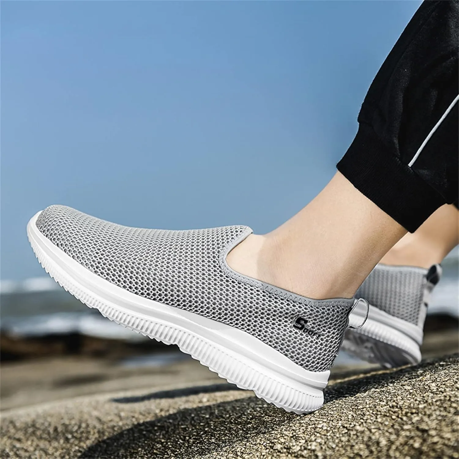 Womens Running Shoes Lightweight Tennis Shoes Non Slip Mens Running Shoes Dressy Women's Shoes Casual Fashion Sneakers White Tennis Shoe Trainers Shoe